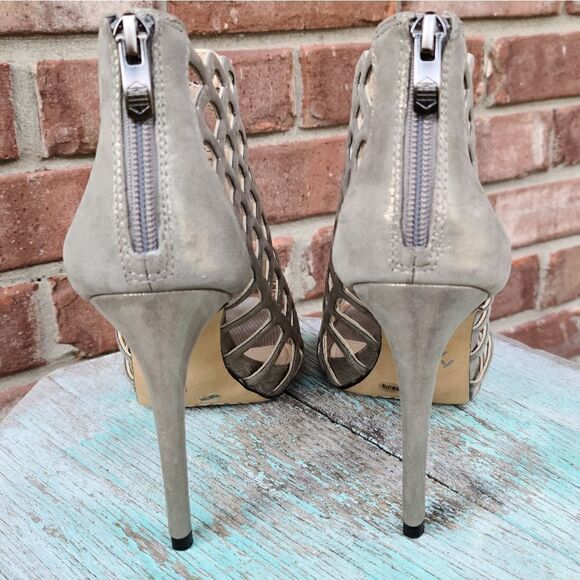 NWOT Vince Camuto Metallic Gold Silver Pewter Mermaid Sandal Open Toe Cocktail - Picture 7 of 12